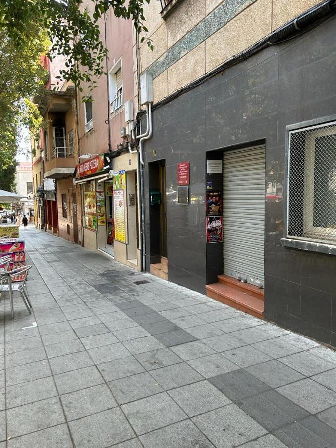 Apto Barcelona C R Apartment Santa Coloma de Gramenet Luaran gambar